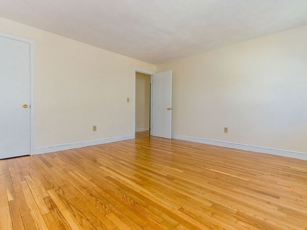 11 Glen Road Dedham, MA 02026 - Photo 18 of 23 Gallery Image 18