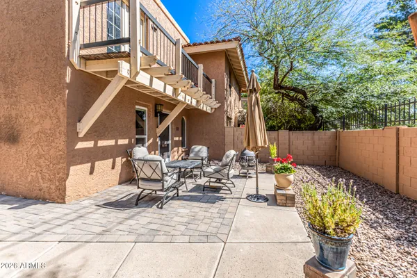 $279,900 | 1101 East North Lane, Unit 2, Phoenix, AZ 85020