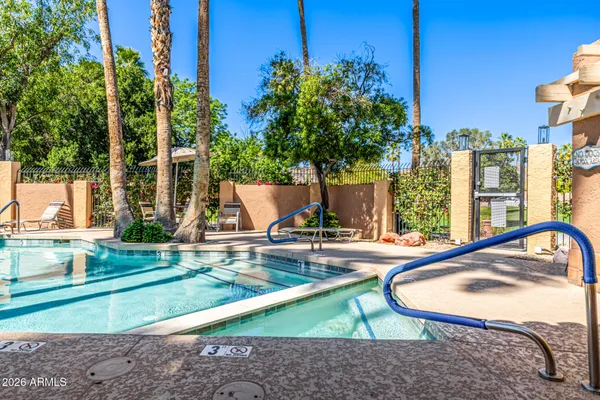 $279,900 | 1101 East North Lane, Unit 2, Phoenix, AZ 85020