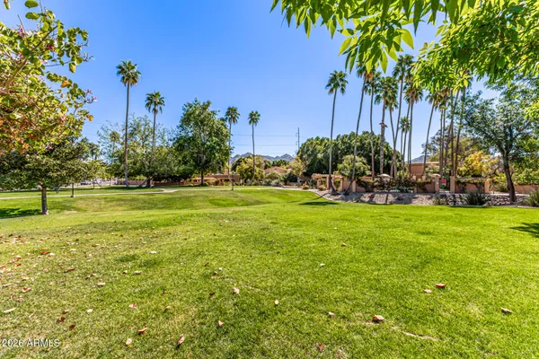 $279,900 | 1101 East North Lane, Unit 2, Phoenix, AZ 85020