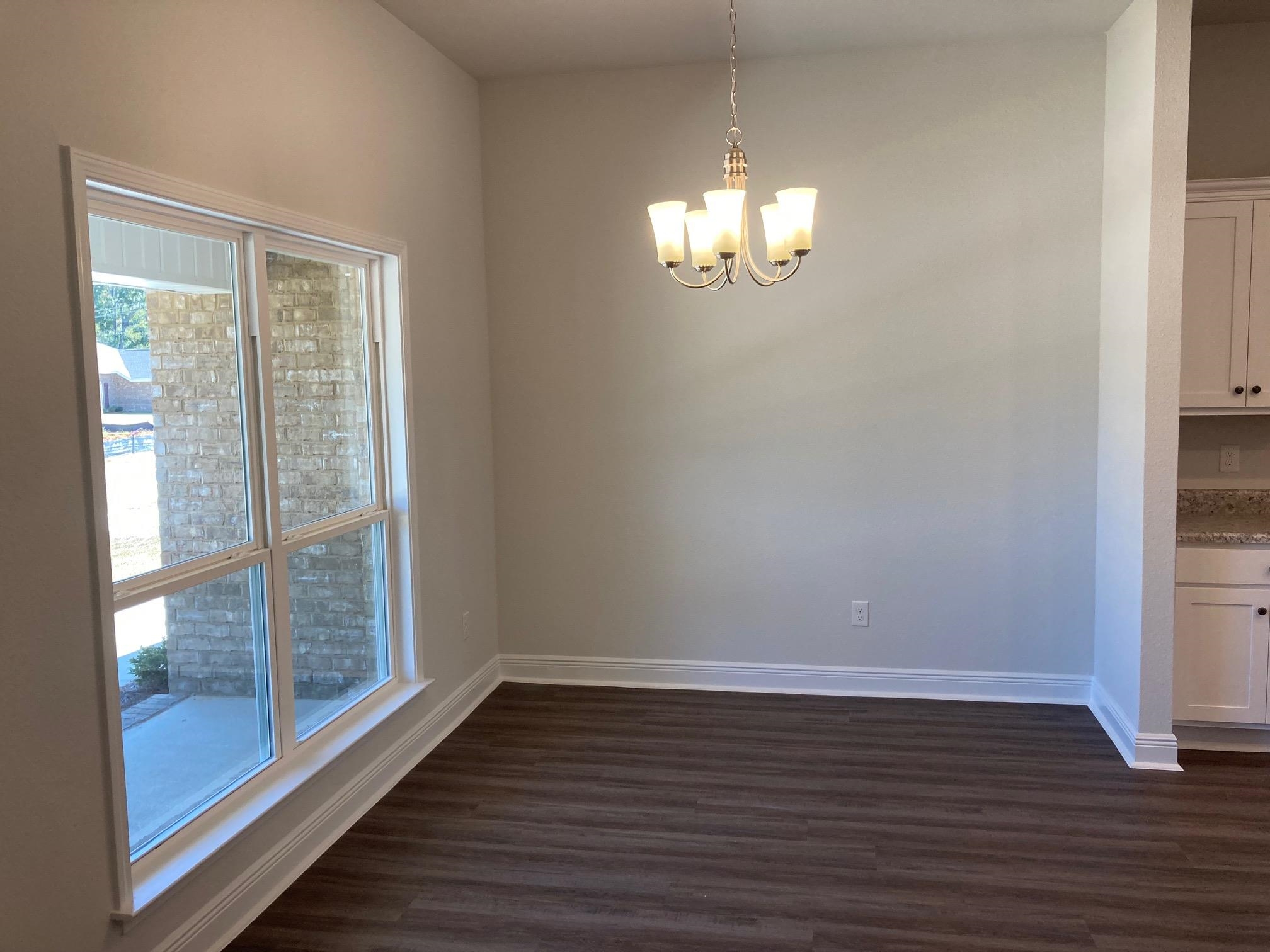 22833 Ridgewood Drive Robertsdale, AL 36567 - Photo 4 of 28