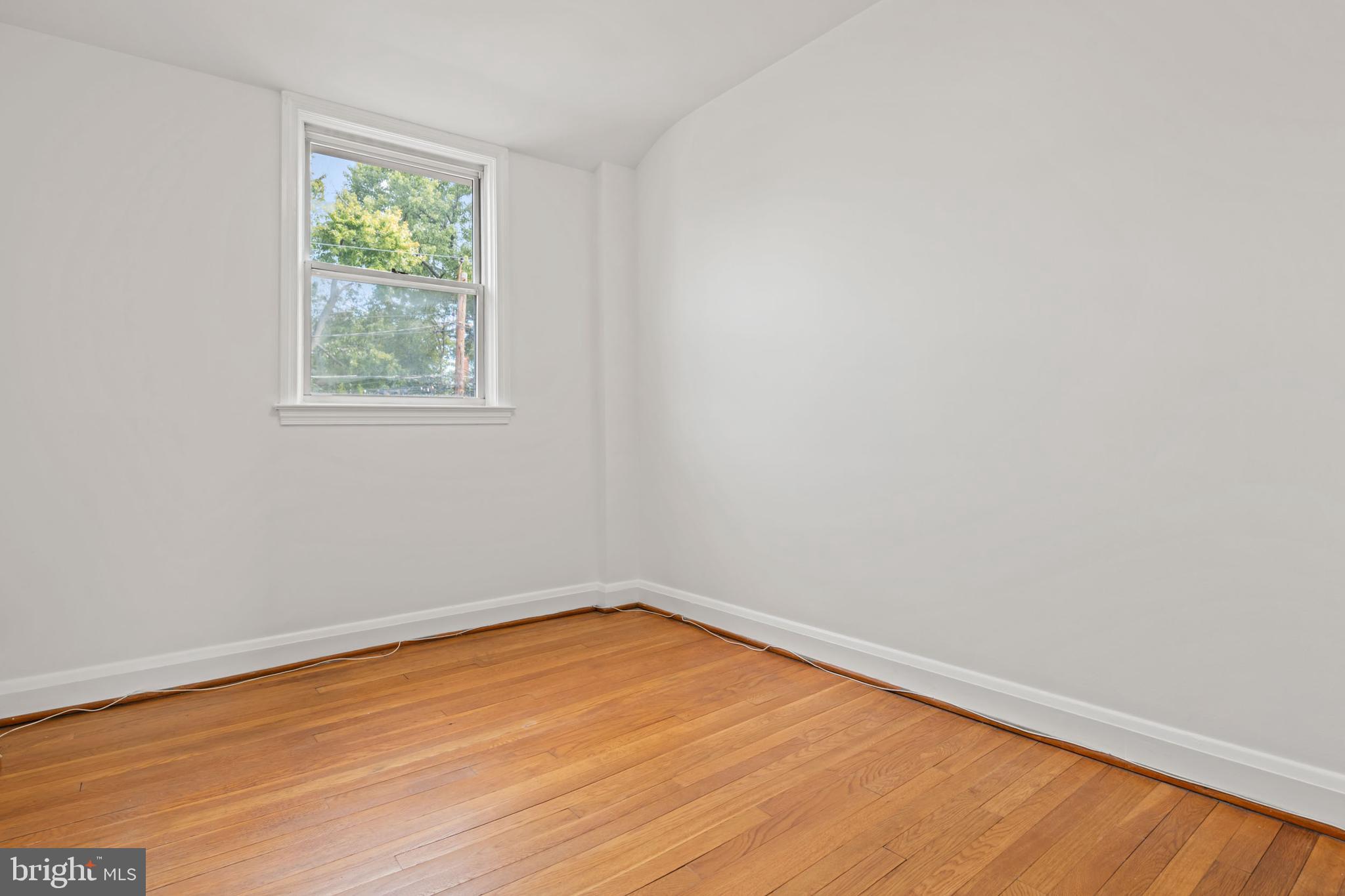 1616 Hardwick Road Towson, MD 21286 - Photo 31 of 53 an empty room with a window
