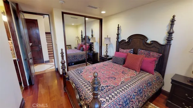 $19,500 | 903 10th Street, Manhattan Beach, CA 90266