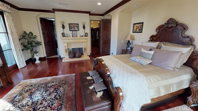 $19,500 | 903 10th Street, Manhattan Beach, CA 90266