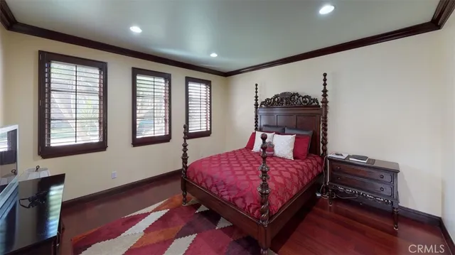 $19,500 | 903 10th Street, Manhattan Beach, CA 90266