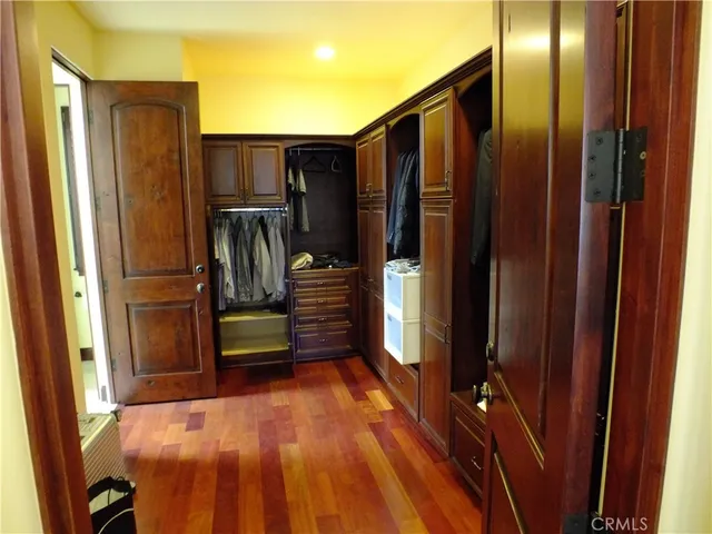 $19,500 | 903 10th Street, Manhattan Beach, CA 90266