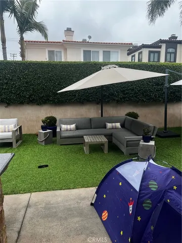 $19,500 | 903 10th Street, Manhattan Beach, CA 90266