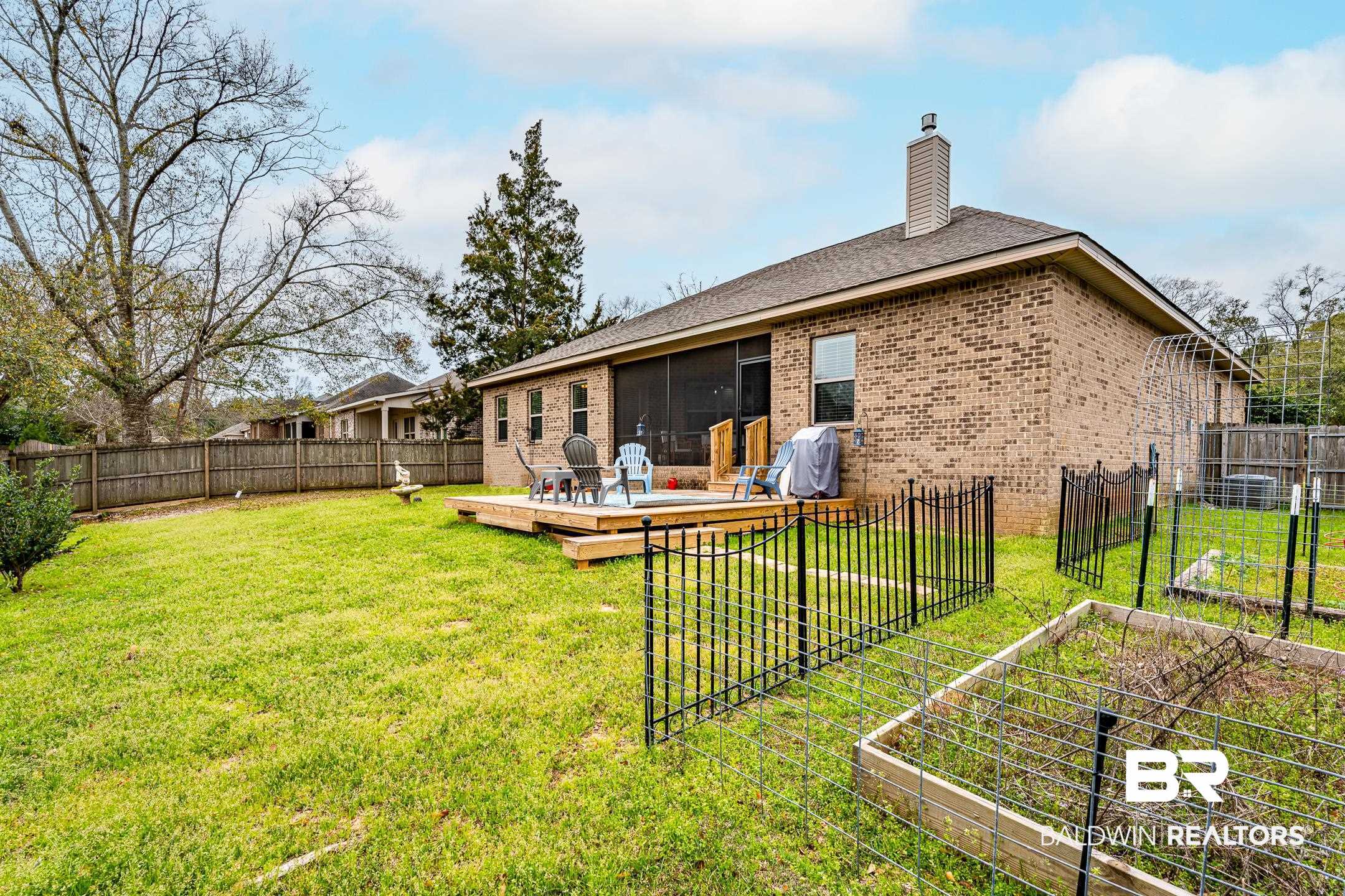 21482 Roundhouse Road Fairhope, AL 36532 - Photo 4 of 26 Fenced Garden Area