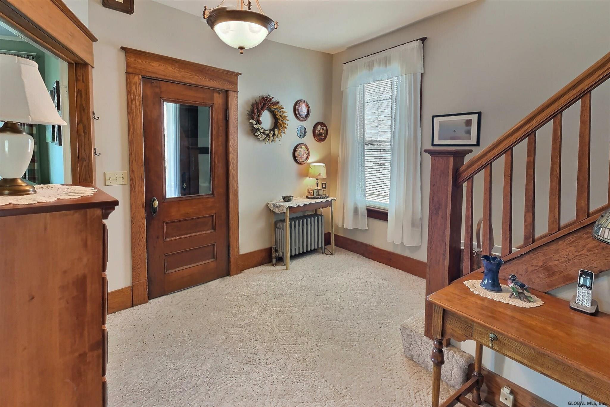 1664 Rugby Road Schenectady, NY 12309 - Photo 4 of 35 Photo 4