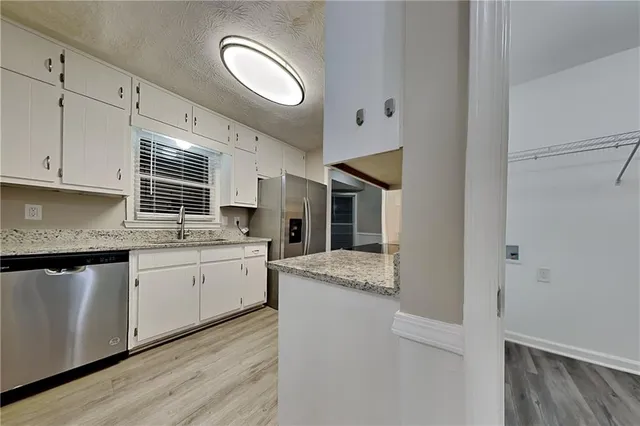 $1,995 | 3494 Sheree Trail, Stone Mountain, GA 30087