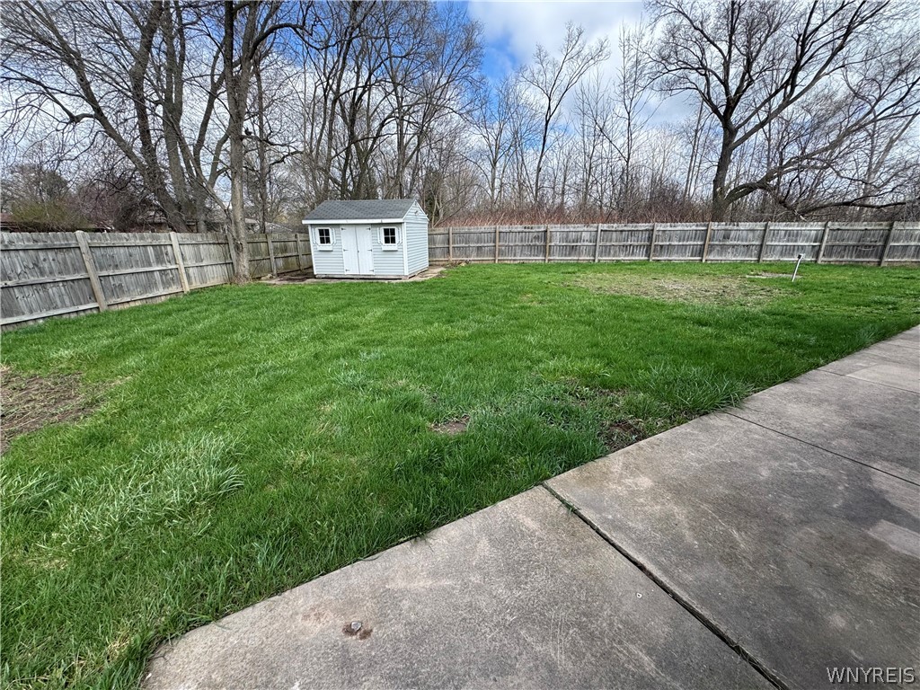 5957 Military Road Lewiston, NY 14092 - Photo 7 of 35