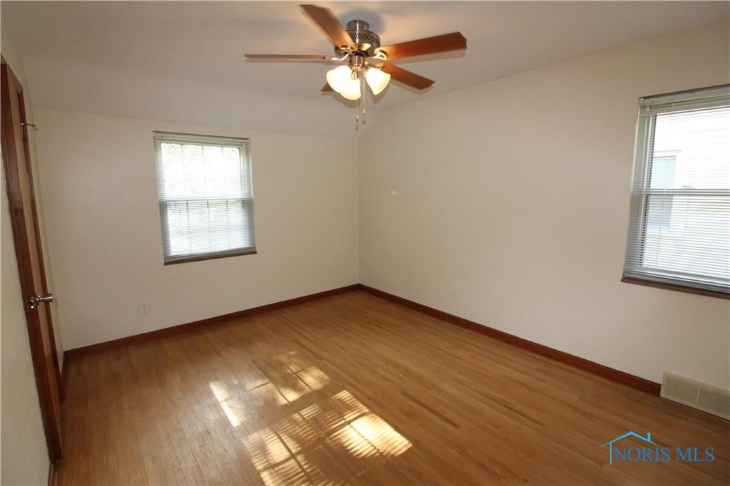 3835 Grantley Road Toledo, OH 43613 - Photo 6 of 28 Gallery Image 6