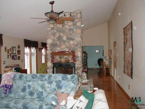 6262 Swartout Road Algonac, MI 48001 - Photo 7 of 12 595205-6.JPG