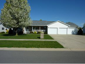 906 Arthur Street Rochester, IN 46975 - Photo 1 of 2