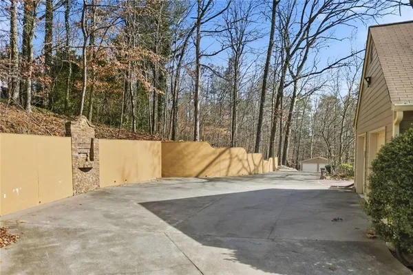 $575,000 | 600 Page Place, Canton, GA 30114