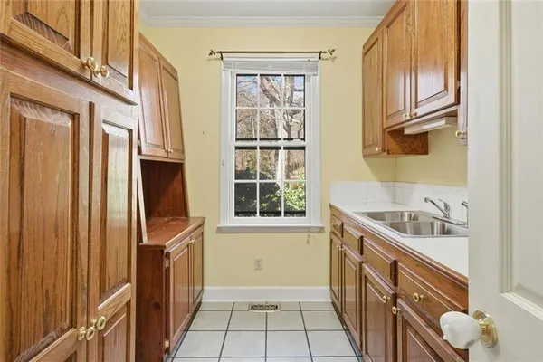 $575,000 | 600 Page Place, Canton, GA 30114