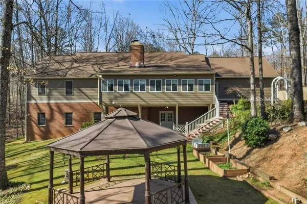 $575,000 | 600 Page Place, Canton, GA 30114