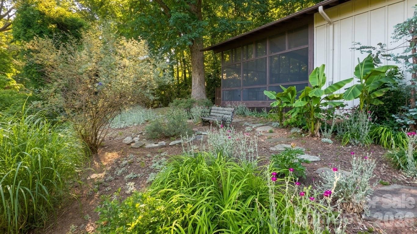506 Country Club Road Tryon, NC 28782 - Photo 9 of 29