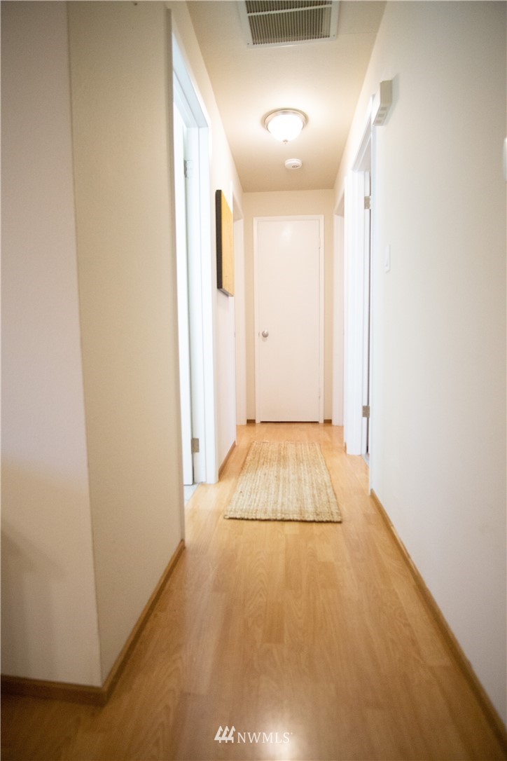306 216th Street Southwest Bothell, WA 98021 - Photo 17 of 31 a view of an empty room