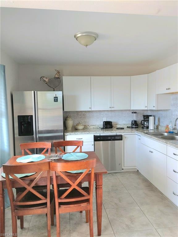 2840 Shoreview Drive, Unit 7 Naples, FL 34112 - Photo 4 of 16