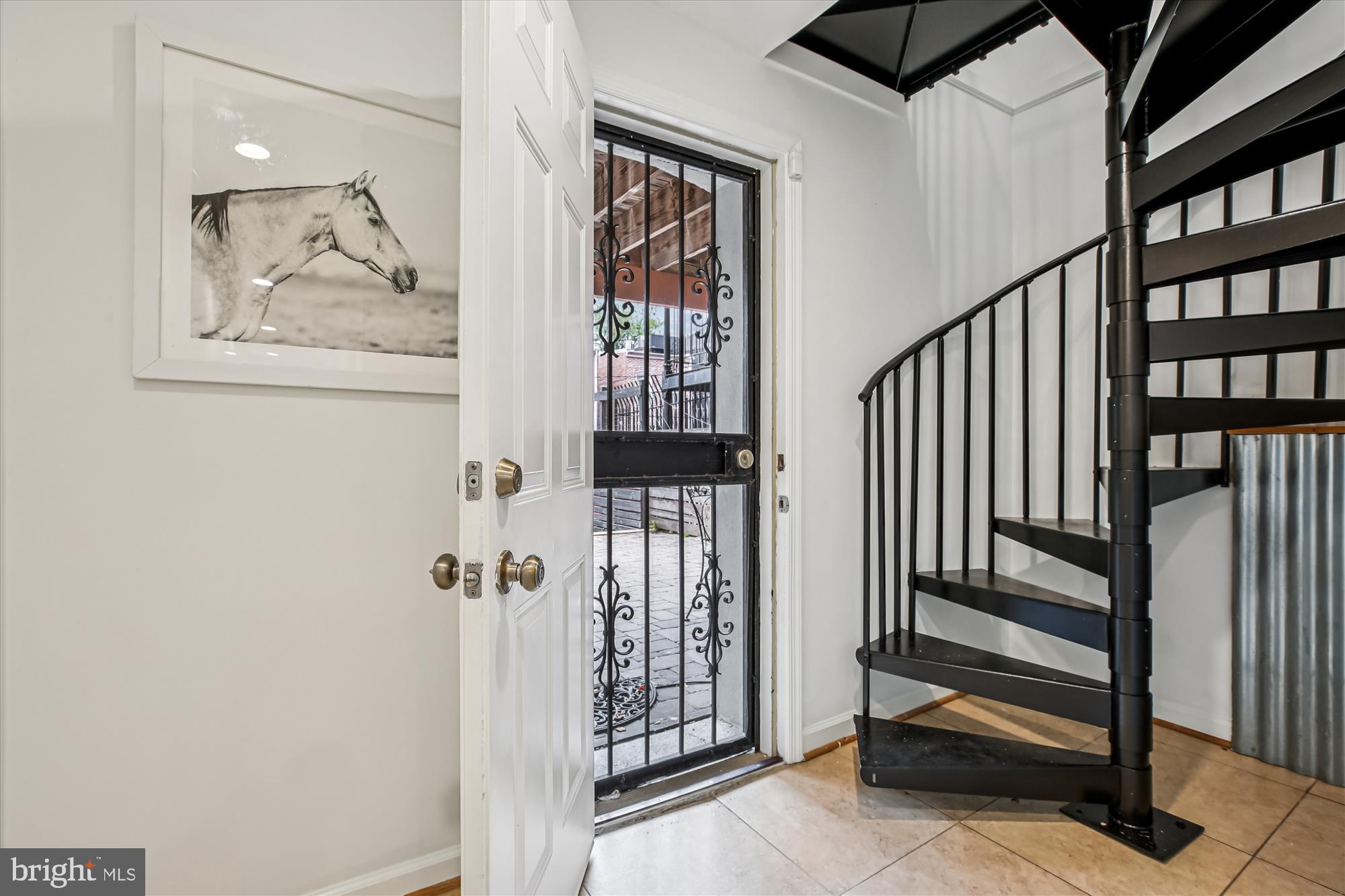 13 R Street Northeast, Unit 1 Washington, DC 20002 - Photo 21 of 39 Gallery Image 21