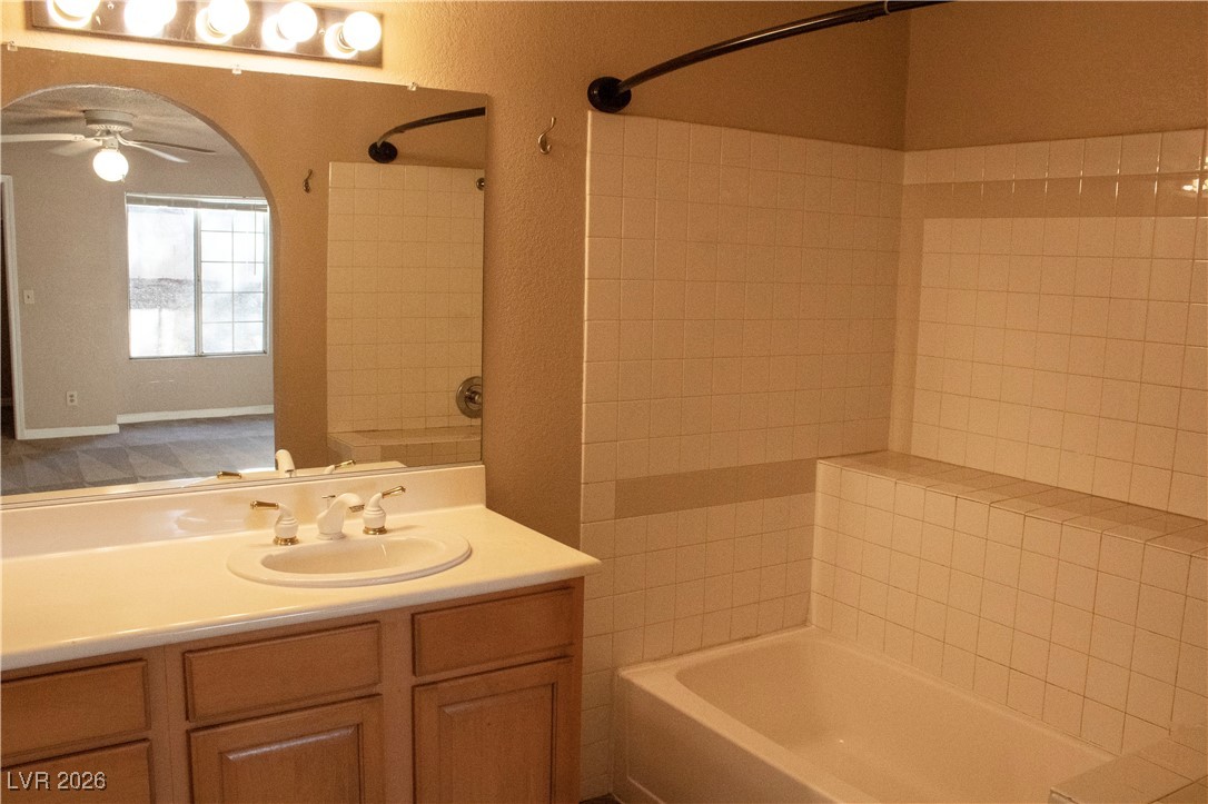2200 South Fort Apache Road, Unit 1010 Las Vegas, NV 89117 - Photo 11 of 17