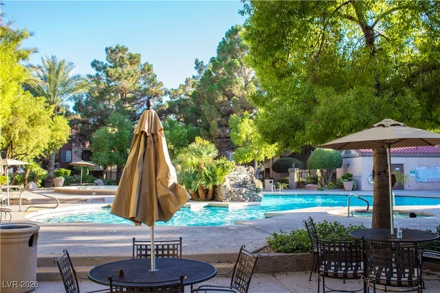 $1,299 | 2200 South Fort Apache Road, Unit 1010, Las Vegas, NV 89117