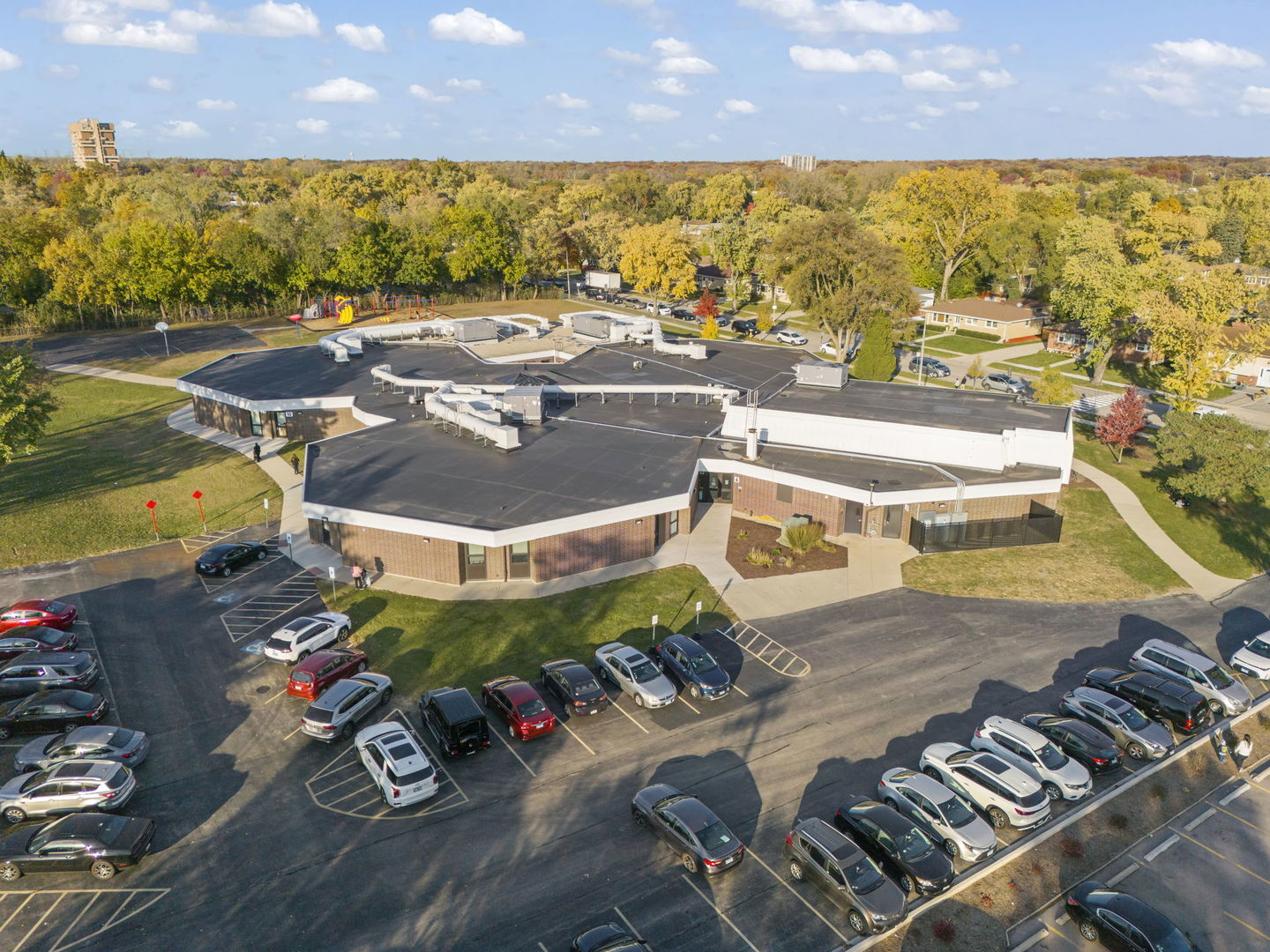 641 Highview Avenue Addison, IL 60101 - Photo 32 of 36 a view of a swimming pool with a patio