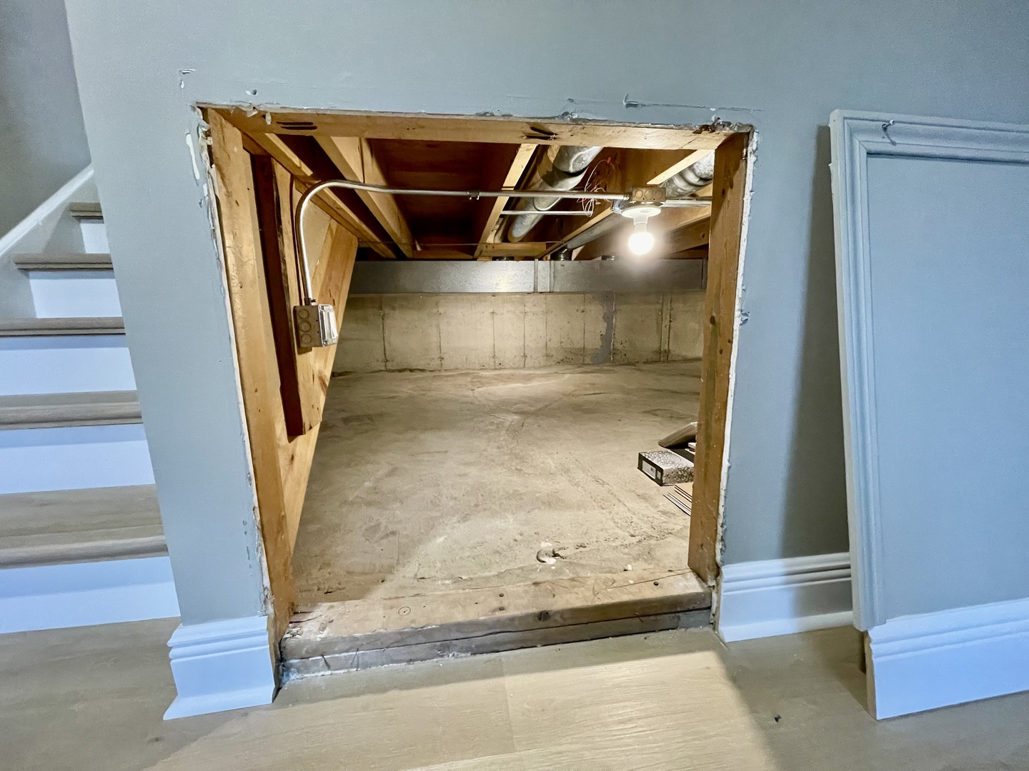 641 Highview Avenue Addison, IL 60101 - Photo 35 of 36 a view of entryway