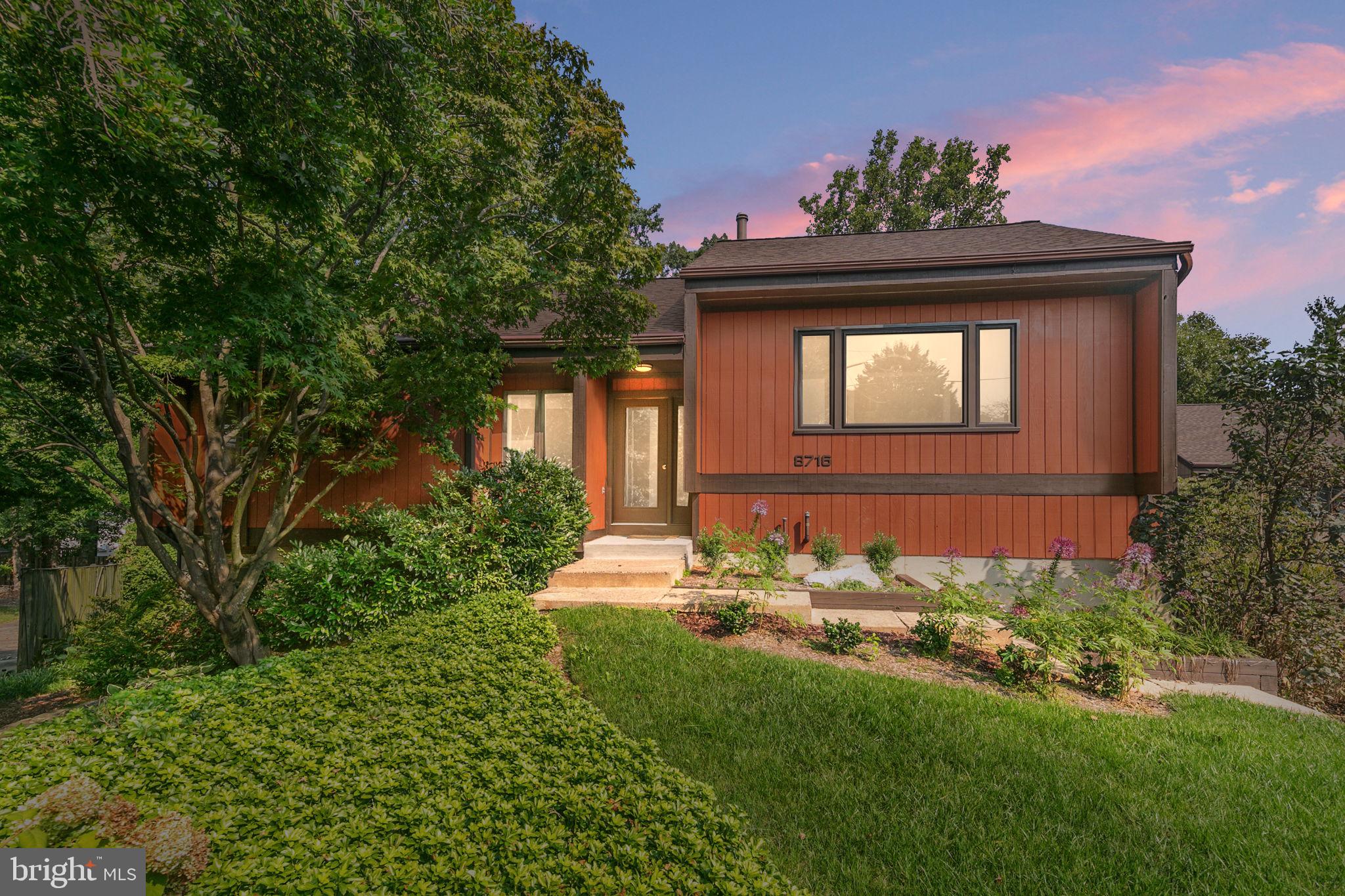 8716 Center Road Springfield, VA 22152 - Photo 1 of 53 Welcome Home!