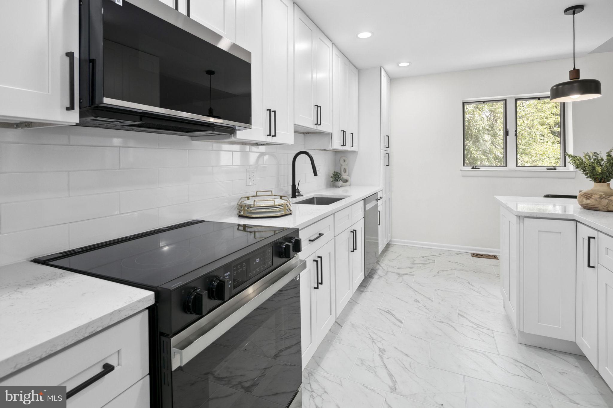 8716 Center Road Springfield, VA 22152 - Photo 21 of 53