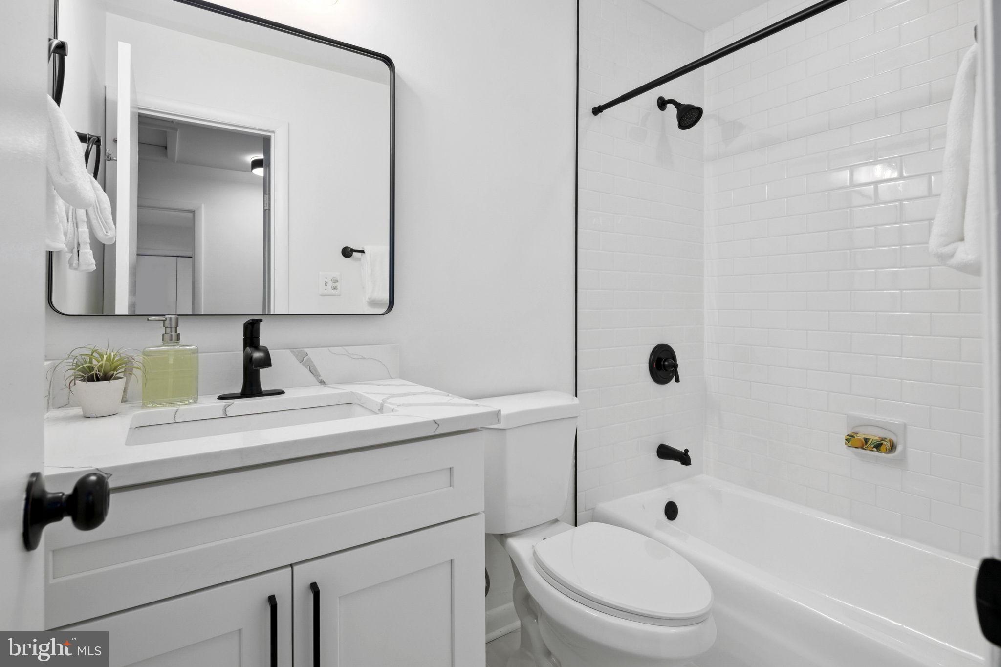 8716 Center Road Springfield, VA 22152 - Photo 30 of 53 Guest Bath on Main level