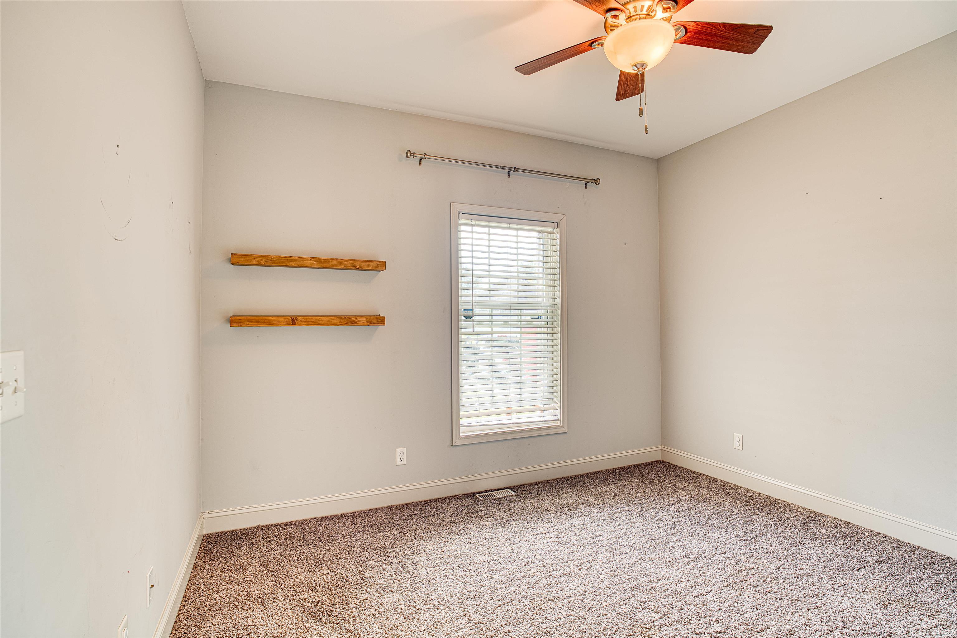 104 Nottinghill Road Chandler, IN 47610 - Photo 20 of 32