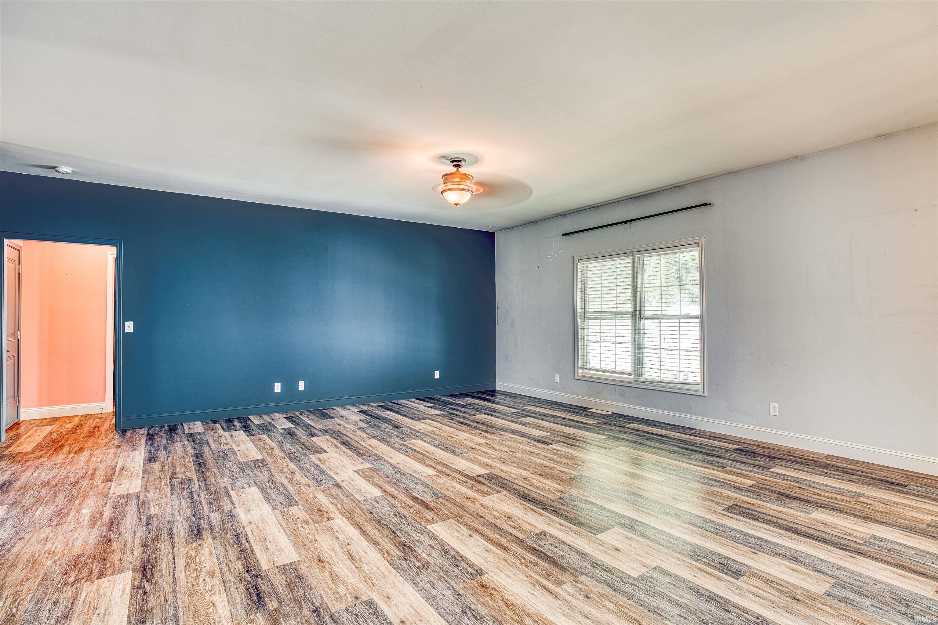 104 Nottinghill Road Chandler, IN 47610 - Photo 5 of 32