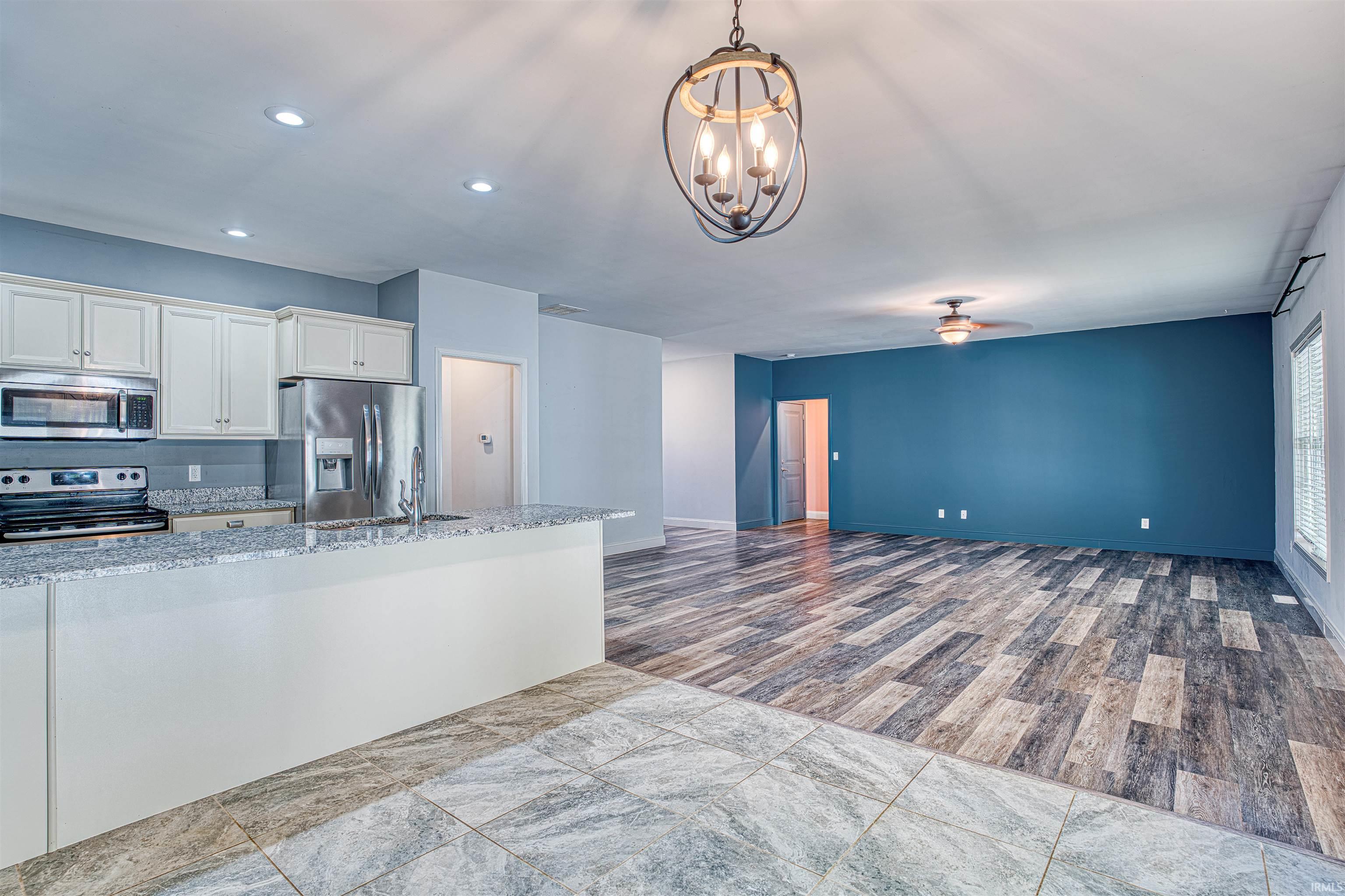 104 Nottinghill Road Chandler, IN 47610 - Photo 6 of 32