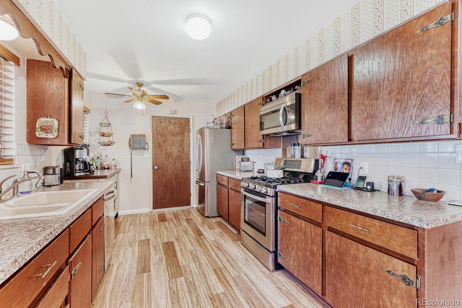 204 East Swallow Road Fort Collins, CO 80525 - Photo 5 of 19 Gallery Image 5