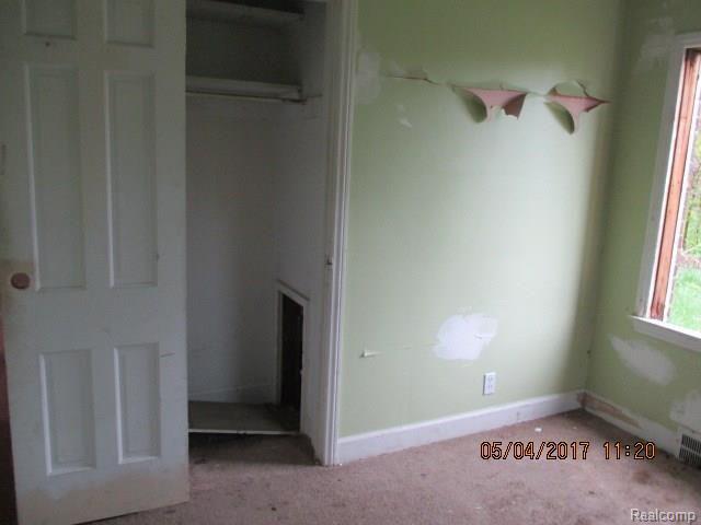 10265 Nottingham Road Detroit, MI 48224 - Photo 5 of 8