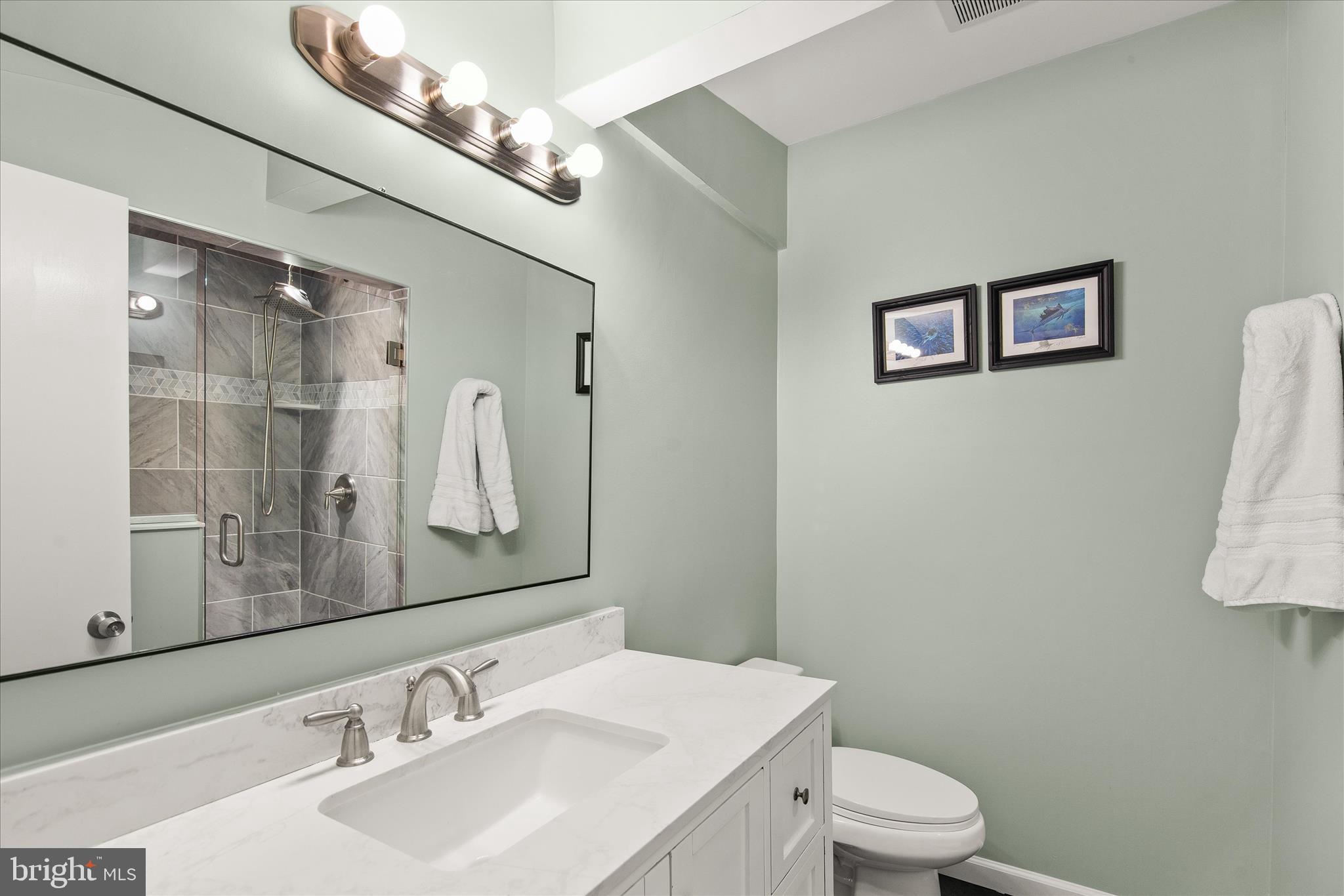 12107 Angler Road Ocean City, MD 21842 - Photo 39 of 106 Primary Bedroom Ensuite