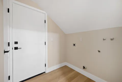 $2,098,000 | 2811 Glen Firth Drive, San Jose, CA 95133
