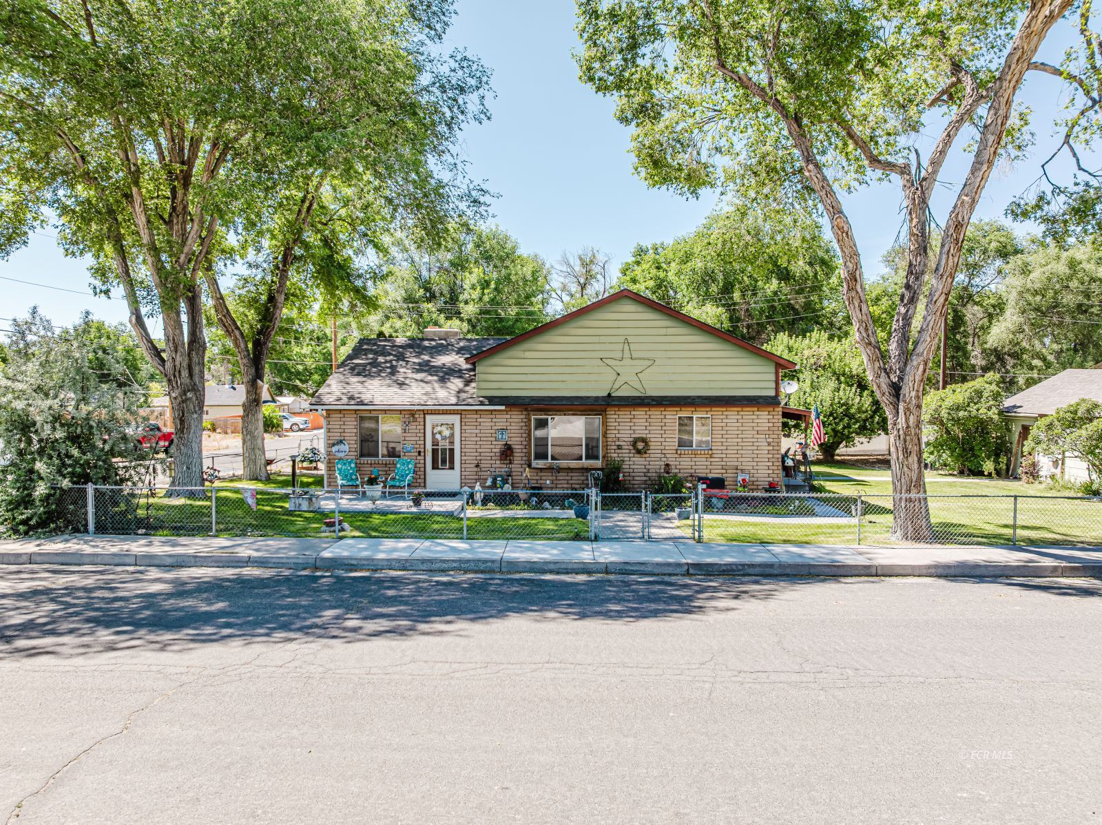 815 Ouderkirk Street Elko, NV 89801 - Photo 1 of 24