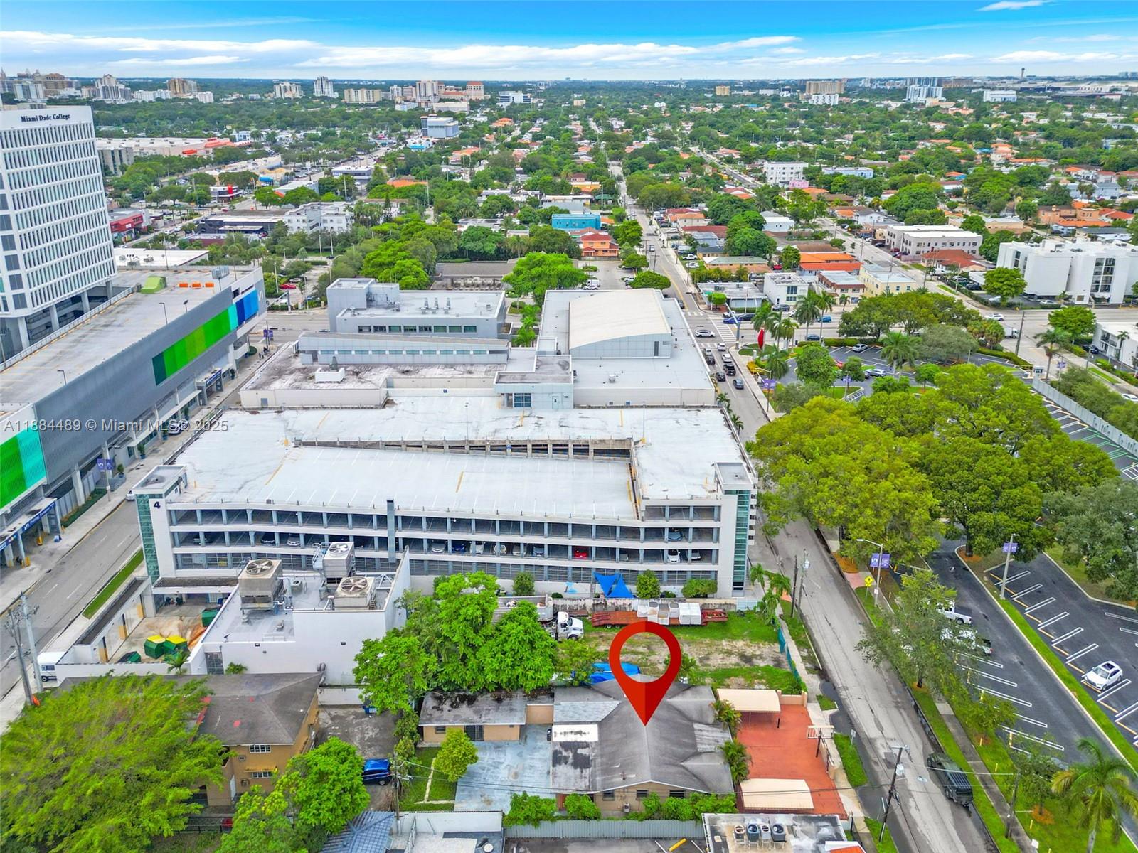 2524 Southwest 6th Street Miami, FL 33135 - Photo 14 of 23 a view of city with ocean