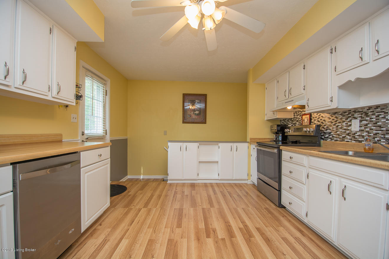 9614 Fairground Road Louisville, KY 40291 - Photo 11 of 38 Fairground-19