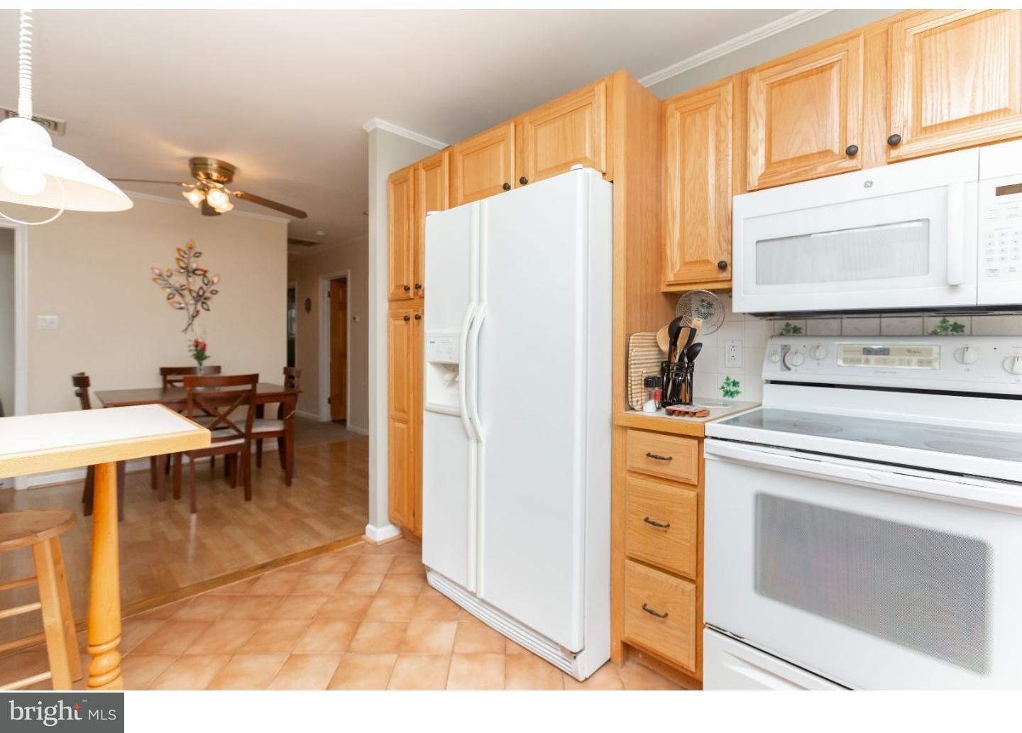 806 Crystle Road Aston, PA 19014 - Photo 11 of 25
