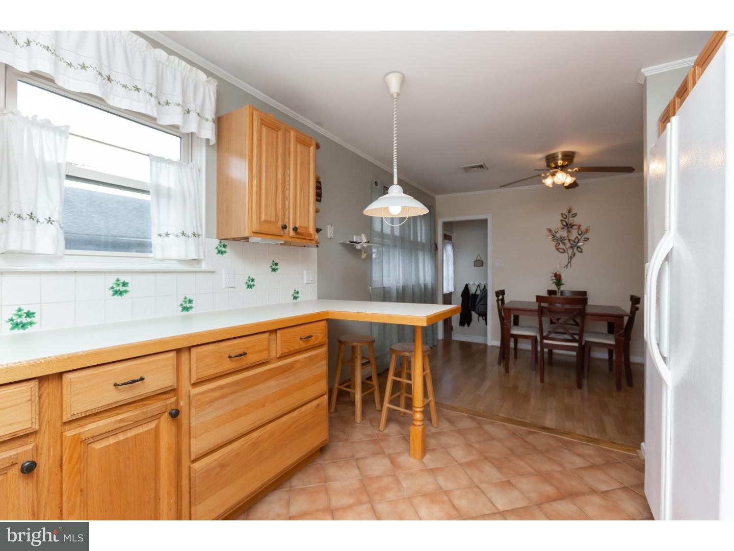 806 Crystle Road Aston, PA 19014 - Photo 14 of 25