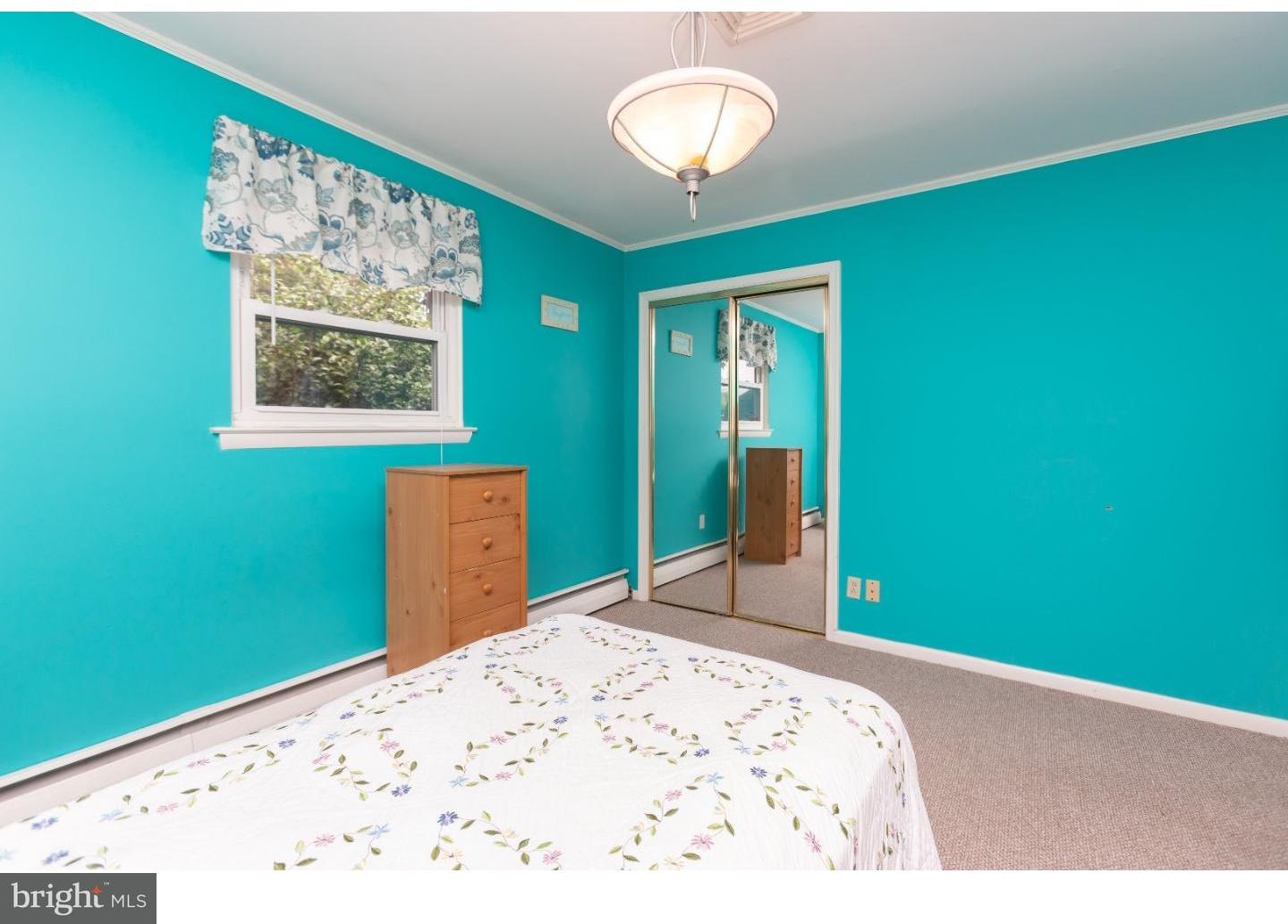 806 Crystle Road Aston, PA 19014 - Photo 17 of 25
