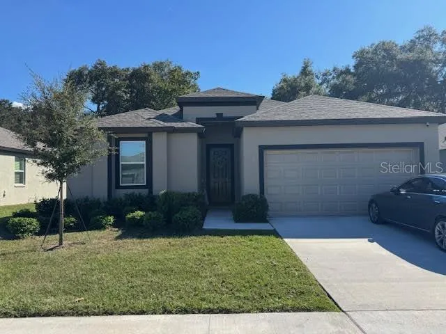 $2,450 | 34804 Mulrion Drive, Zephyrhills, FL 33541