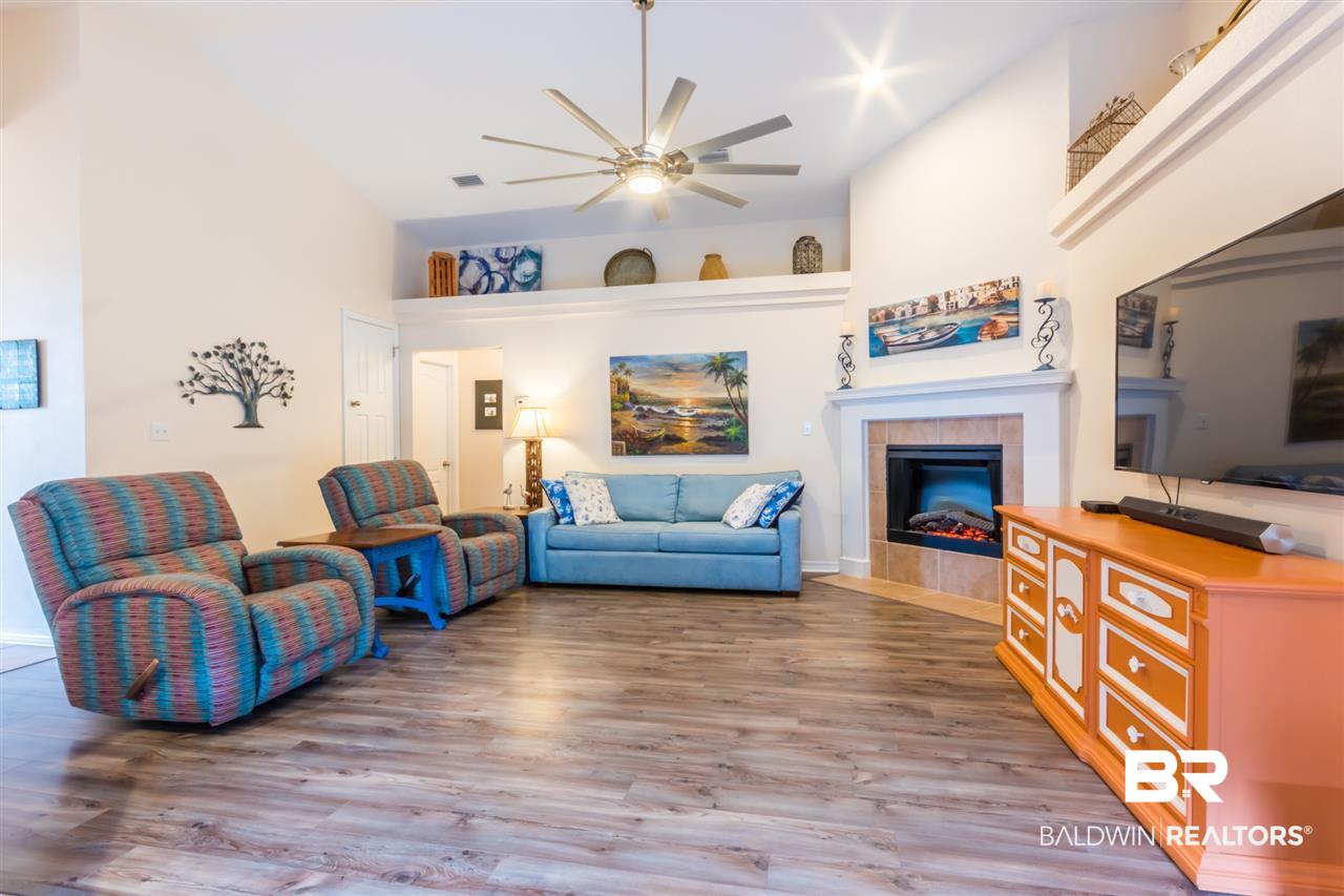 8905 Sage Drive Foley, AL 36535 - Photo 5 of 22 Living Room