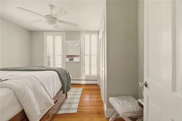 $725,000 | 28 Kay Street, Unit 3, Newport, RI 02840