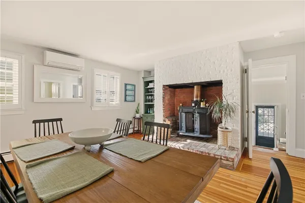 $725,000 | 28 Kay Street, Unit 3, Newport, RI 02840