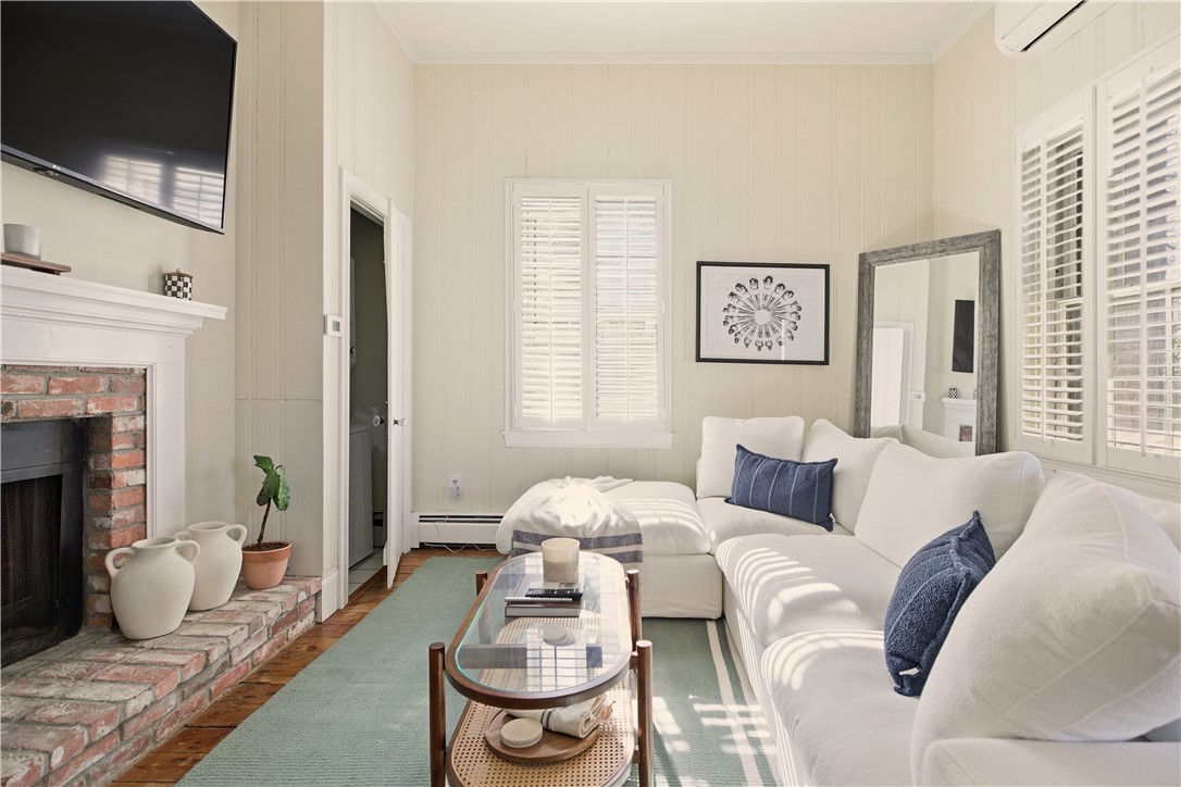 28 Kay Street, Unit 3 Newport, RI 02840 - Photo 4 of 38